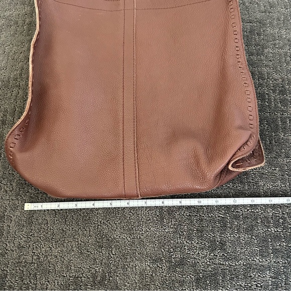 Lucky Brand Leather Bucket Bag - Picture 9 of 12